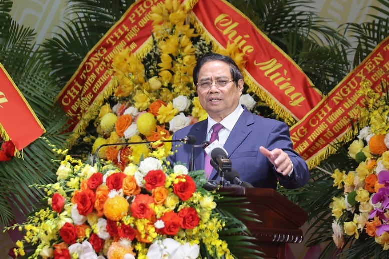 Thủ tướng: Xây dựng phường Tây Hồ kiểu mẫu, đi đầu, đặt mục tiêu đột phá cao hơn mặt bằng chung