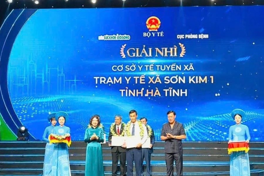 Trạm Y tế xã biên giới Hà Tĩnh được Bộ Y tế vinh danh "Cơ sở y tế xanh - sạch - đẹp"