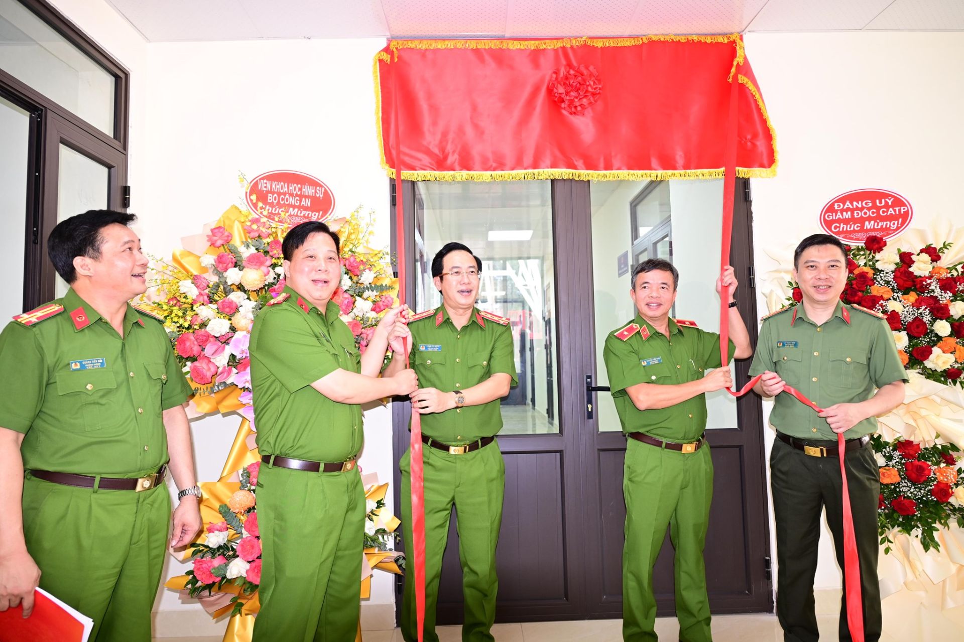 Khánh thành trụ sở làm việc độc lập và Trung tâm giám định ADN tại Phòng Kỹ thuật hình sự