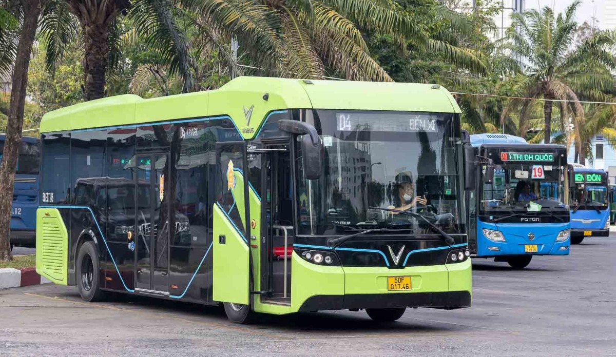 Hà Nội thí điểm tuyến buýt điện đi qua các điểm du lịch