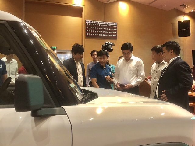 Gia Lai: Lần đầu tiên ứng dụng nền tảng cho thuê xe tự động