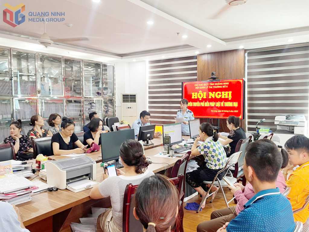Quảng Ninh đẩy mạnh tuyên truyền quy định của pháp luật về kinh doanh, thương mại