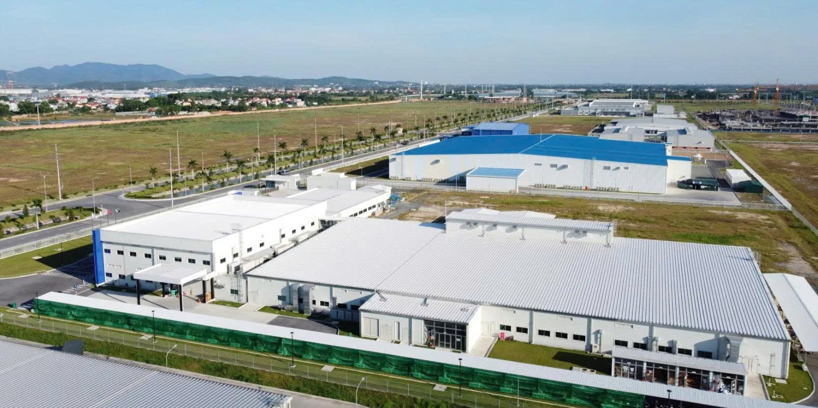 Dự án KCN Thăng Long khởi công năm 2017 và được hoàn thành một phần, đưa vào khai thác từ năm 2019.