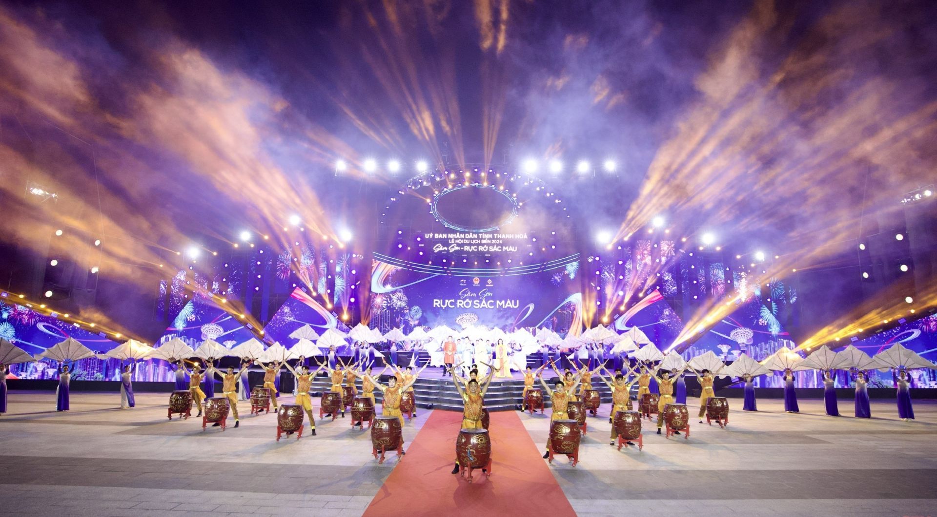 Lễ hội du lịch biển Sầm Sơn năm 2024 với chương trình nghệ thuật đặc sắc mang chủ đề: “Sầm Sơn - Rực rỡ sắc màu”. Lễ hội du lịch biển Sầm Sơn năm 2024 với chương trình nghệ thuật đặc sắc mang chủ đề: “Sầm Sơn - Rực rỡ sắc màu”.