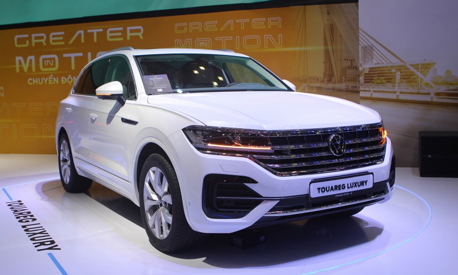 Volkswagen Touareg ra mắt hai phiên bản mới, giá "trần" lên tới 3,399 tỷ đồng