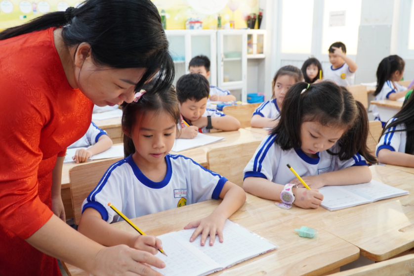 TP. Hồ Chí Minh tuyển bổ sung hơn 4.800 giáo viên cho năm học 2025 - 2026 TP. Hồ Chí Minh tuyển bổ sung hơn 4.800 giáo viên cho năm học 2025 - 2026