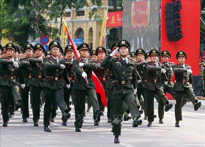 Màn diễu binh của khối An ninh Công an thành phố Hà Nội. Ảnh: Phạm Kiên/TTXVN Màn diễu binh của khối An ninh Công an thành phố Hà Nội. Ảnh: Phạm Kiên/TTXVN
