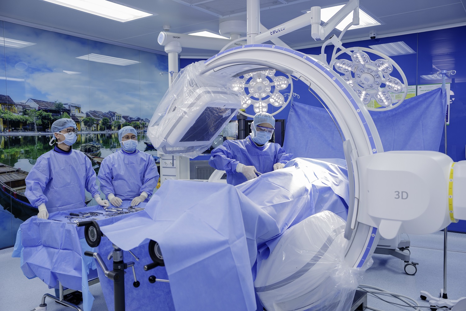 Thông qua hợp tác Áo và C-arm 3D - BVĐK Hồng Ngọc nâng cao năng lực phẫu thuật Chấn thương chỉnh hình