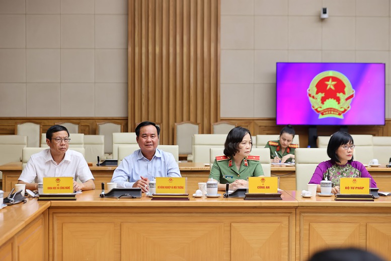 Các đại biểu tham dự cuộc họp - Ảnh: VGP/Nhật Bắc