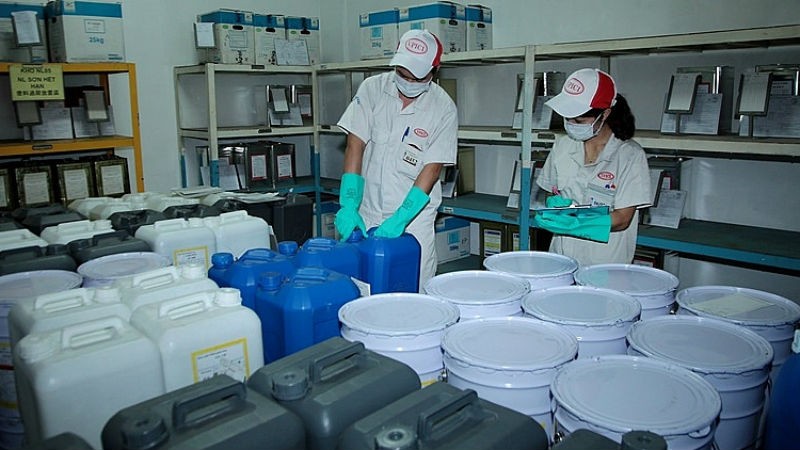 Hoàn thiện quy định pháp luật đối với sản phẩm vật liệu nổ công nghiệp