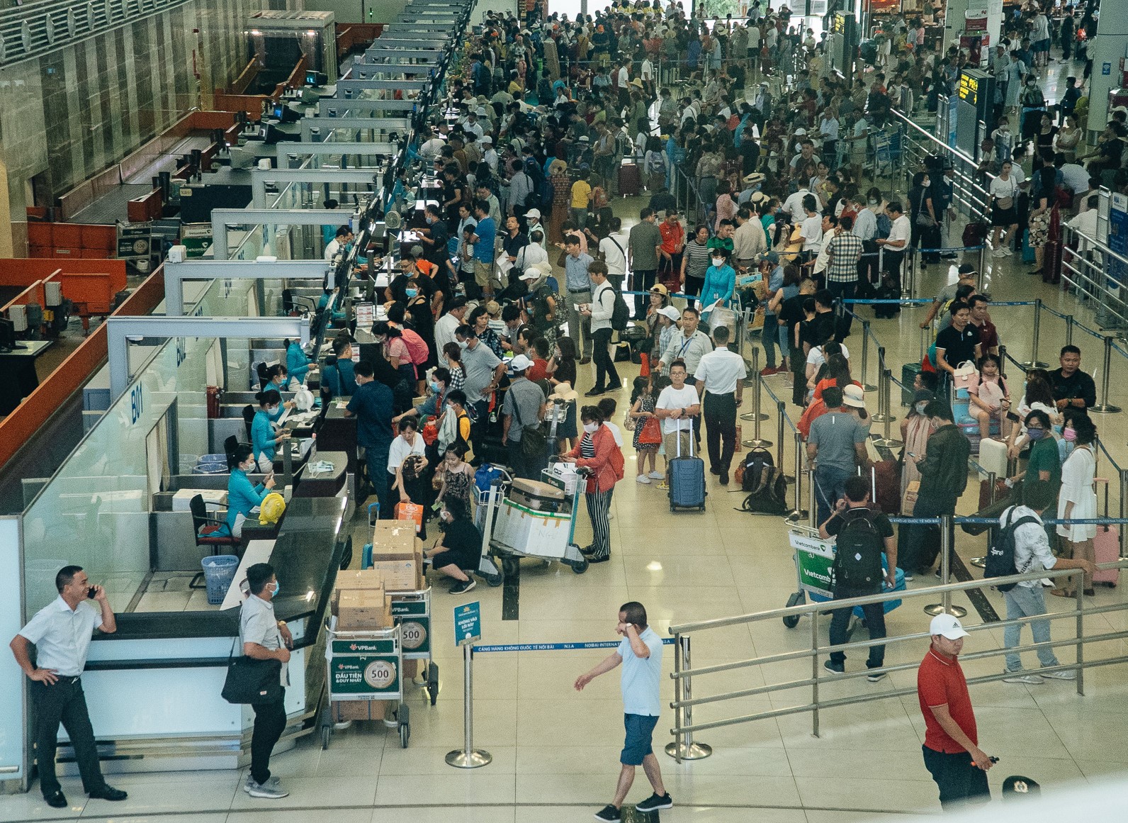 Giá vé máy bay đến Hà Nội tăng cao trong dịp lễ Quốc khánh 2/9