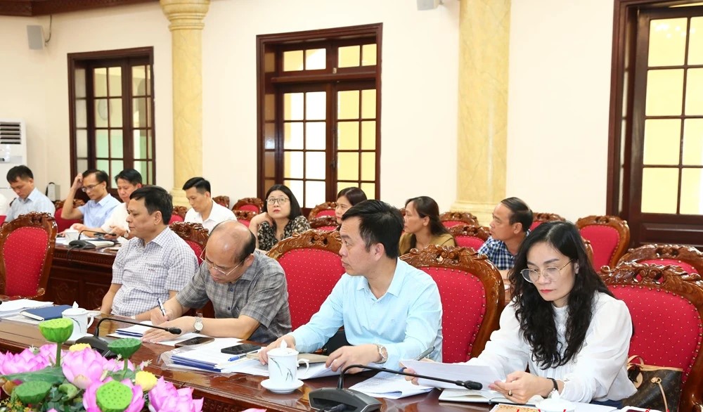 Các đại biểu tham dự buổi làm việc Các đại biểu tham dự buổi làm việc