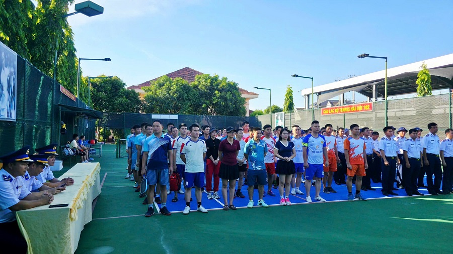 Giải giao hữu quy tụ đông đảo các vân động viên tham gia