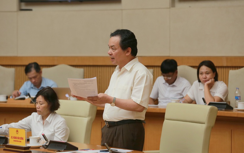 Đại biểu phát biểu ý kiến tại cuộc họp - Ảnh: VGP/Minh Khôi Đại biểu phát biểu ý kiến tại cuộc họp - Ảnh: VGP/Minh Khôi