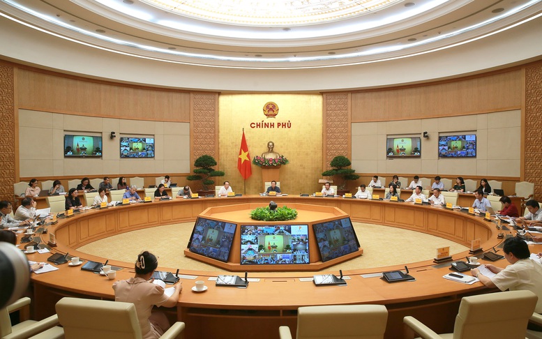 Phó Thủ tướng khẳng định cần áp dụng bảng giá đất thống nhất, điều chỉnh giá theo dữ liệu thị trường trong khi hệ số giá đất không thay đổi nếu chưa có quyết định chính sách mới - Ảnh: VGP/Minh Khôi Phó Thủ tướng khẳng định cần áp dụng bảng giá đất thống nhất, điều chỉnh giá theo dữ liệu thị trường trong khi hệ số giá đất không thay đổi nếu chưa có quyết định chính sách mới - Ảnh: VGP/Minh Khôi