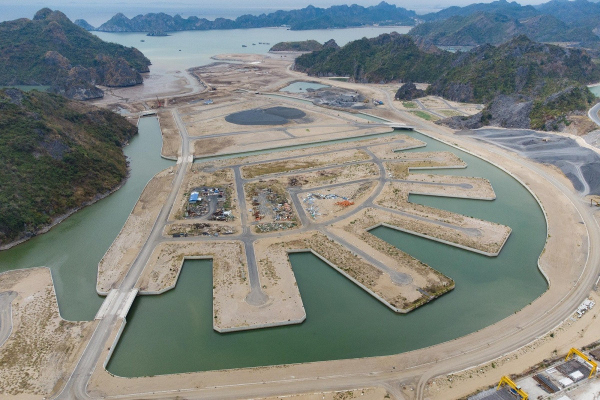 Hiện trạng dự án Cát Bà Amatina hồi tháng 2/2025 (Ảnh Vietnambiz)