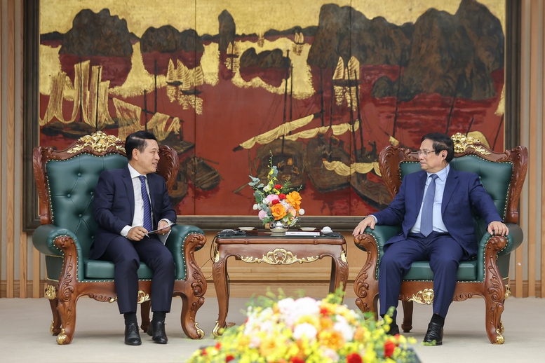 Thủ tướng nhấn mạnh, Việt Nam sẵn sàng trao đổi với Lào kinh nghiệm về cải cách, tái cơ cấu doanh nghiệp Nhà nước, cũng như các phương thức huy động vốn và quản lý đầu tư - Ảnh: VGP/Nhật Bắc