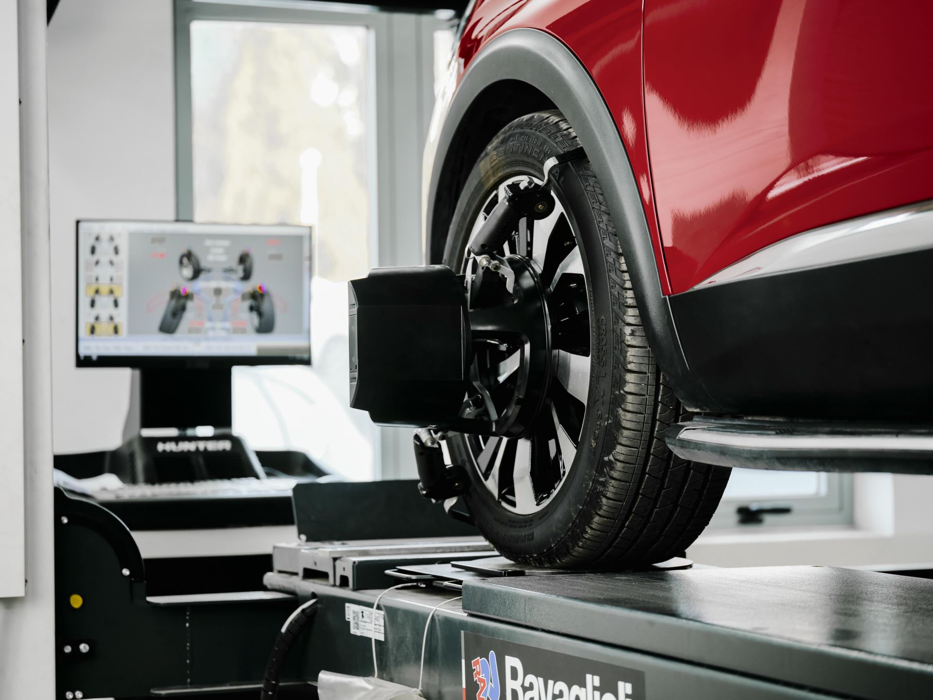 Kiểm tra độ mòn lốp xe kịp thời phát hiện các dấu hiệu hao mòn