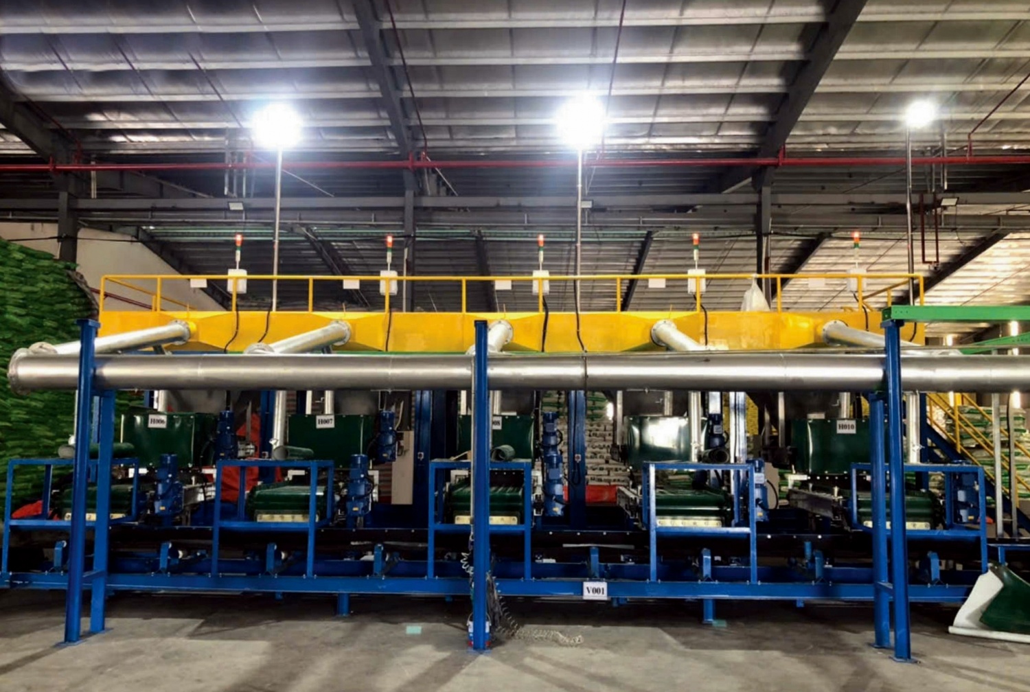 Dự án được triển khai theo hai giai đoạn, trong đó giai đoạn 1 hoàn thiện hệ thống hạ tầng đã được đưa vào khai thác