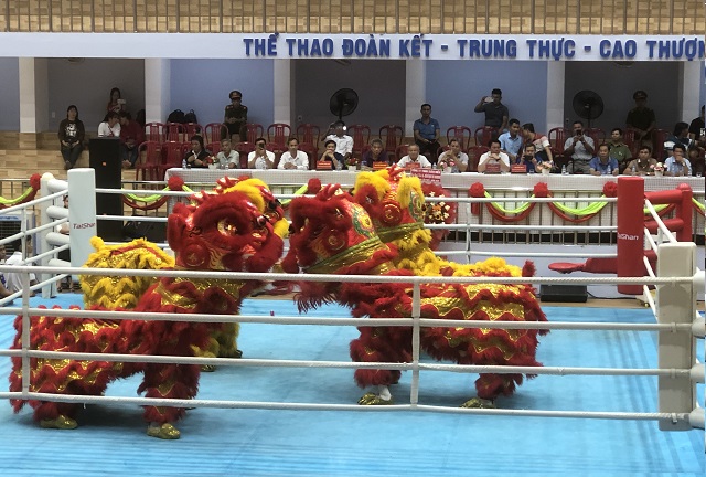 Quang cảnh Lễ khai mạc Giải Vô địch Trẻ Kickboxing tỉnh Gia Lai lần thứ I, năm 202 Ảnh: Viết Hiền Quang cảnh Lễ khai mạc Giải Vô địch Trẻ Kickboxing tỉnh Gia Lai lần thứ I, năm 202 Ảnh: Viết Hiền