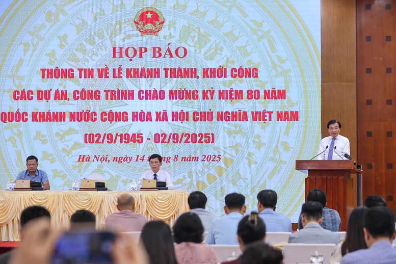 Họp báo thông tin về lễ khánh thành, khởi công các dự án, công trình nhân 80 năm Quốc khánh