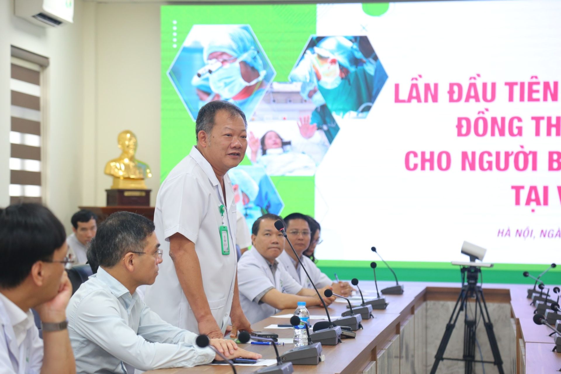 TS Dương Đức Hùng - Giám đốc Bệnh viện Hữu nghị Việt Đức phát biểu