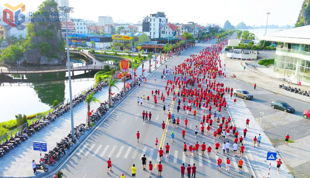 Từ 4h00’ đến 9h30’ ngày 16/8/2025, UBND phường Hạ Long sẽ tổ chức cấm đường, tạm dừng lưu thông đối với tất cả các phương tiện trên tuyến đường Trần Quốc Nghiễn. Từ 4h00’ đến 9h30’ ngày 16/8/2025, UBND phường Hạ Long sẽ tổ chức cấm đường, tạm dừng lưu thông đối với tất cả các phương tiện trên tuyến đường Trần Quốc Nghiễn.