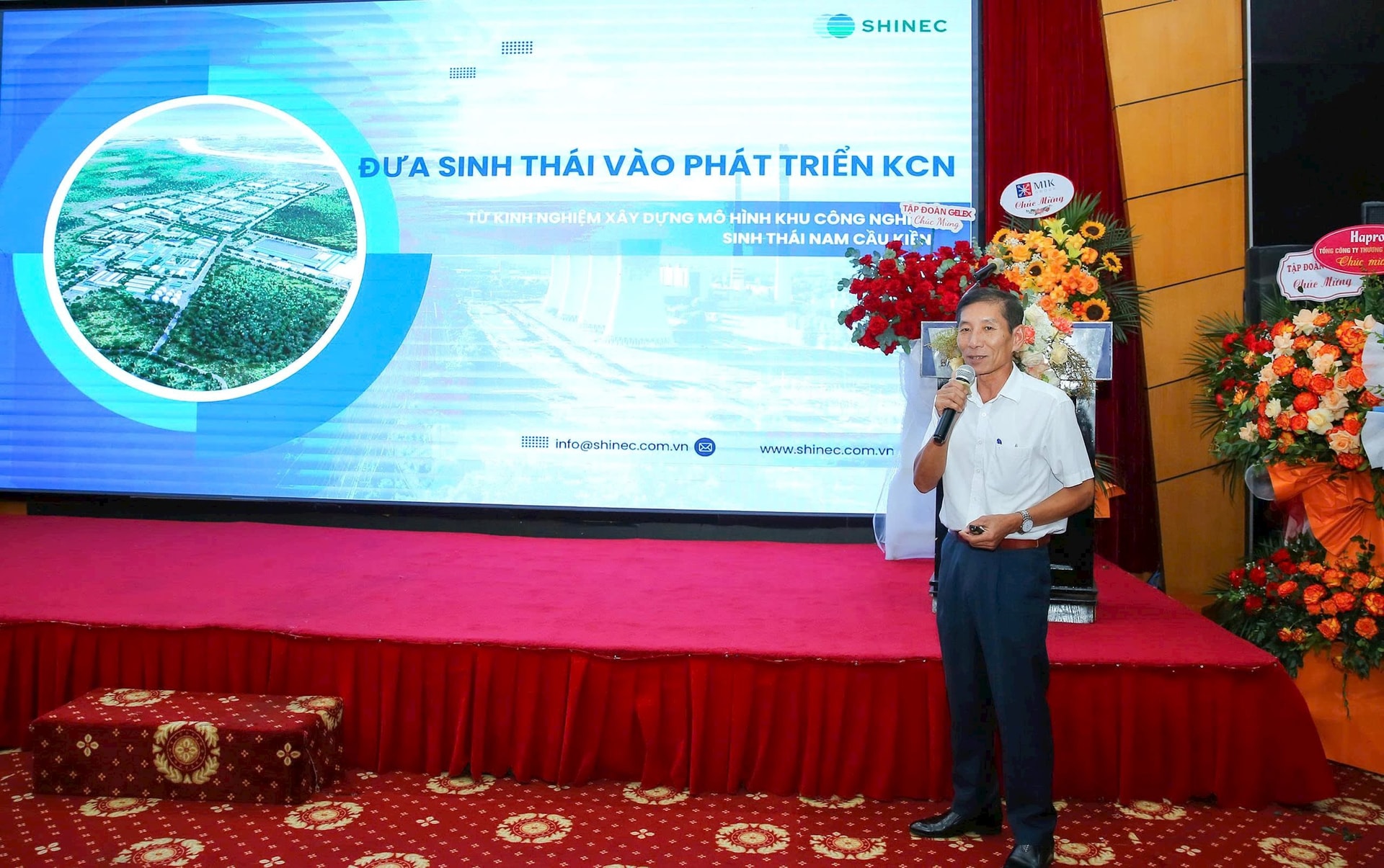 Ông Hoàng Tuấn Anh - Phó chủ tịch Hội đồng quản trị công ty Cổ phần Shinec chia sẻ tại Diễn đàn