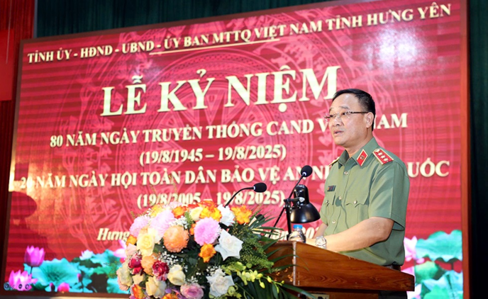 Thượng tướng Phạm Thế Tùng, Ủy viên Ban Thường vụ Đảng ủy Công an Trung ương, Thứ trưởng Bộ Công an phát biểu tại lễ kỷ niệm