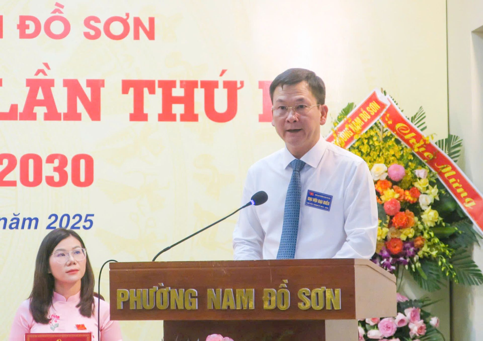 Thiếu tướng Bùi Quang Bình, Ủy viên Ban Thường vụ Thành ủy, Giám đốc Công an thành phố phát biểu chỉ đạo Thiếu tướng Bùi Quang Bình, Ủy viên Ban Thường vụ Thành ủy, Giám đốc Công an thành phố phát biểu chỉ đạo