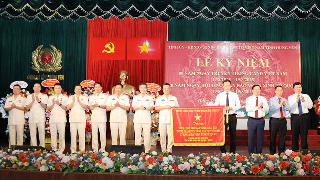 Hưng Yên kỷ niệm 80 năm ngày truyền thống lực lượng Công an Nhân dân