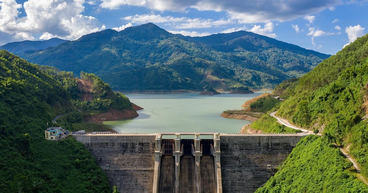 Điện Miền Bắc 2 chốt quyền trả cổ tức với tỉ lệ 25%