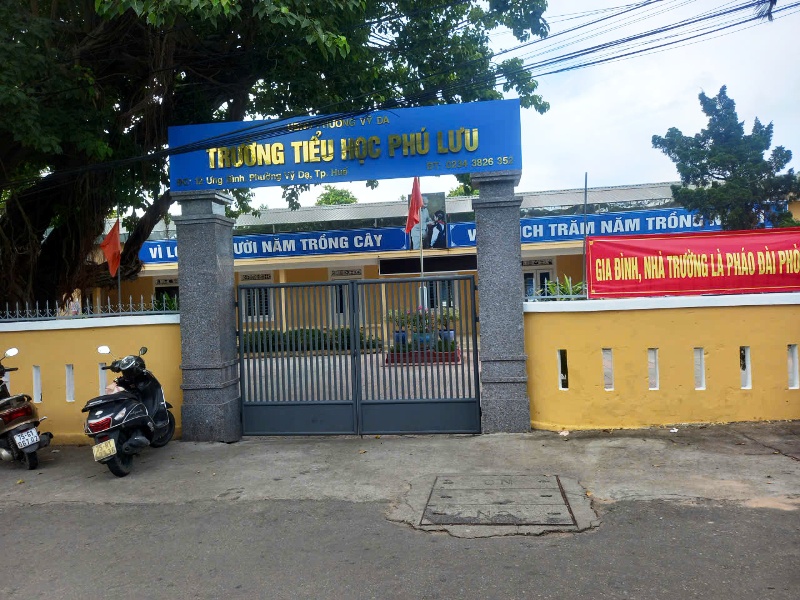 Trường Tiểu học Phú Lưu xây dựng cổng mới đón chào năm học 2025- 2026