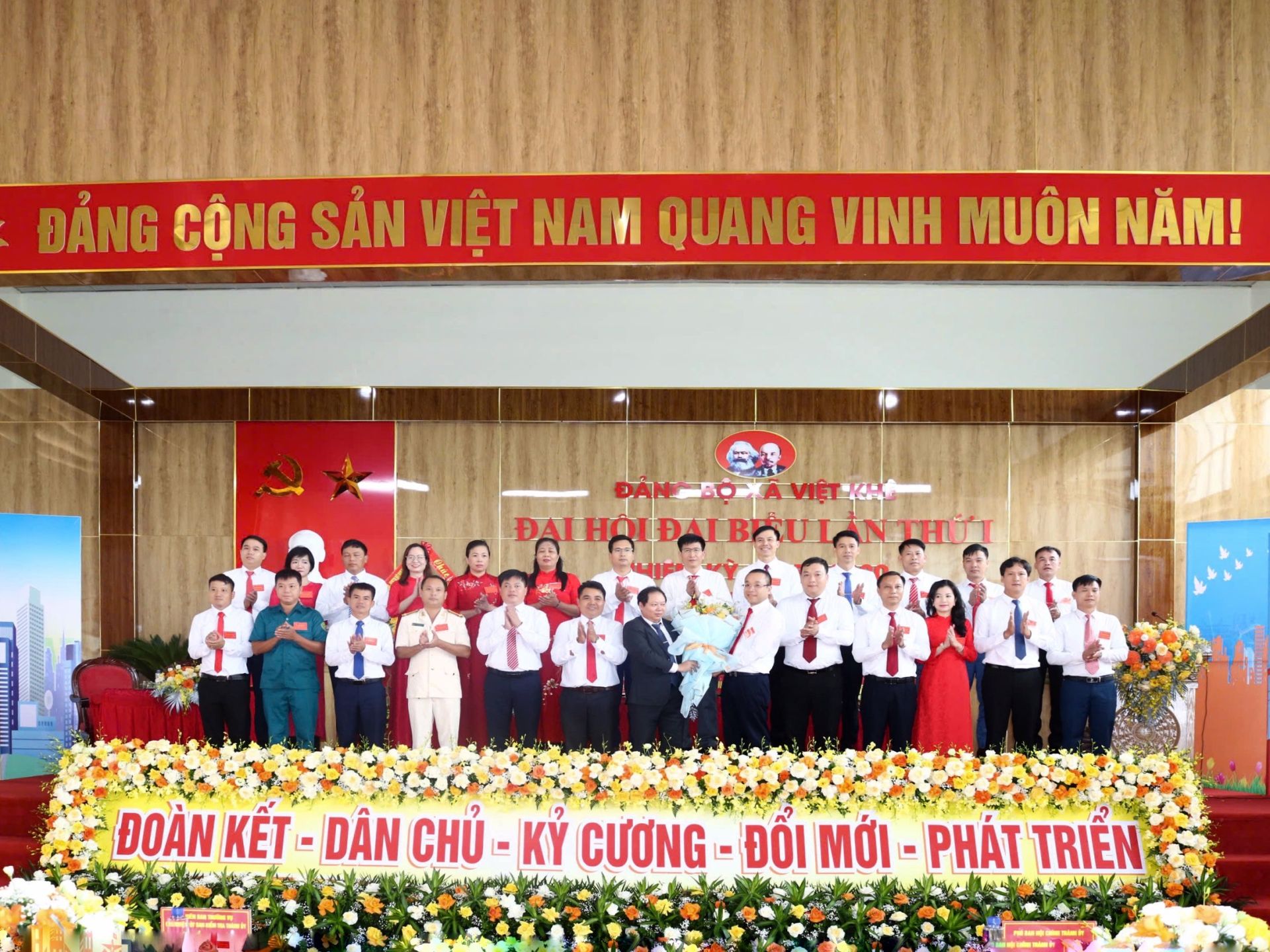 Đại hội đại biểu Đảng bộ xã Việt Khê lần thứ I, nhiệm kỳ 2025 - 2030