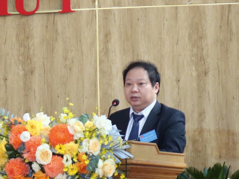 Đồng chí Vũ Hồng Hiên, Ủy viên Ban Thường vụ - Chủ nhiệm Ủy ban Kiểm tra Thành ủy phát biểu chỉ đạo tại Đại hội.