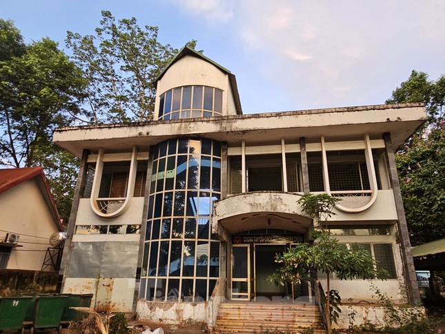 Xử lý trụ sở dôi dư sau sáp nhập: Cần quyết liệt, tránh lặp lại bài học cũ