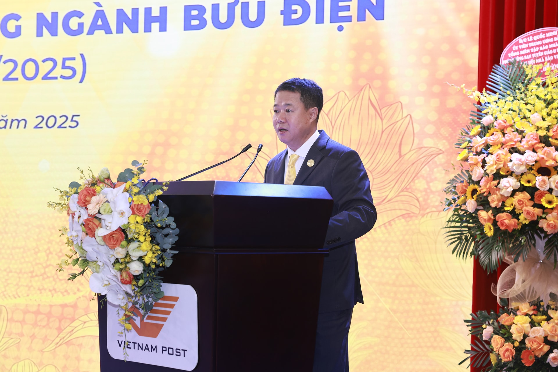 Ông Nguyễn Trường Giang, Chủ tịch HĐTV Tổng công ty Bưu điện Việt Nam phát biểu tại buổi lễ. Ảnh: Q.B Ông Nguyễn Trường Giang, Chủ tịch HĐTV Tổng công ty Bưu điện Việt Nam phát biểu tại buổi lễ. Ảnh: Q.B