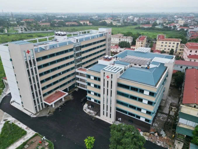 Dự án Trung tâm Y tế khu vực Yên Lạc với tổng mức đầu tư hơn 313 tỷ đồng từ nguồn vốn đầu tư công, là công trình trọng điểm của tỉnh Phú Thọ được lựa chọn nằm trong chuỗi 80 công trình trên cả nước tổ chức khánh thành, khởi công chào mừng Quốc khánh 2/9. Dự án Trung tâm Y tế khu vực Yên Lạc với tổng mức đầu tư hơn 313 tỷ đồng từ nguồn vốn đầu tư công, là công trình trọng điểm của tỉnh Phú Thọ được lựa chọn nằm trong chuỗi 80 công trình trên cả nước tổ chức khánh thành, khởi công chào mừng Quốc khánh 2/9.