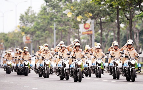 Lực lượng Công an luôn giữ vai trò nòng cốt trong bảo đảm vững chắc an ninh quốc gia, trật tự, an toàn xã hội, bảo đảm an toàn cho cuộc sống của nhân dân. Lực lượng Công an luôn giữ vai trò nòng cốt trong bảo đảm vững chắc an ninh quốc gia, trật tự, an toàn xã hội, bảo đảm an toàn cho cuộc sống của nhân dân.