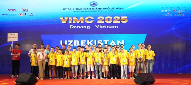 Đoàn Uzbekistan tham dự kỳ thi VIMC 2025.