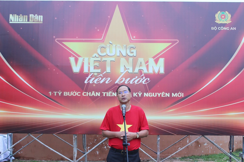 Ông Nguyễn Tấn Bản, Bí thư Đảng ủy phường Vũng Tàu phát biểu tại sự kiện