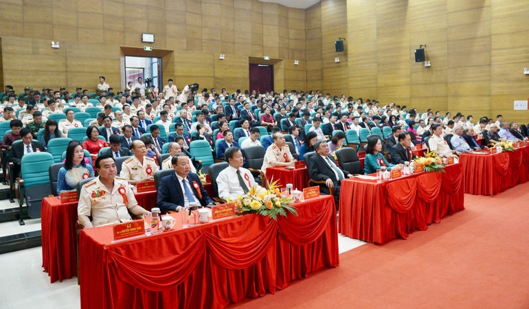 Các đại biểu tham dự sự kiện