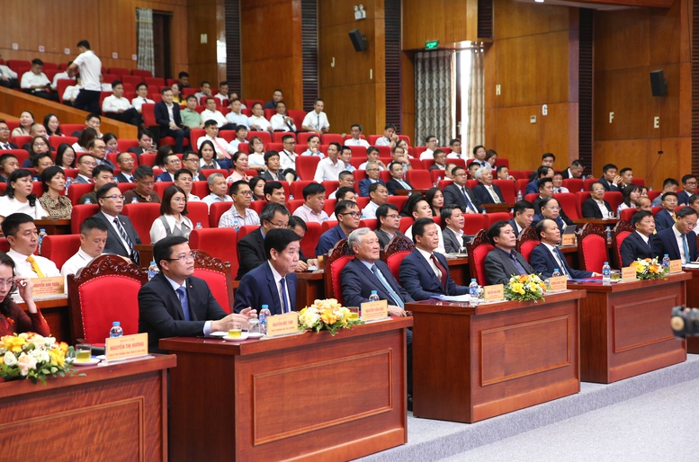 Phó Thủ tướng Thường trực Nguyễn Hòa Bình dự hội nghị xúc tiến đầu tư tại tỉnh Bắc Ninh