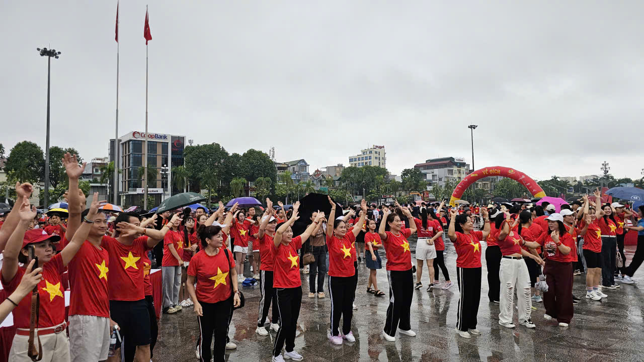 4 triệu người dân Thanh Hóa đồng hành cùng cả nước trong hành trình giảm phát thải carbon, thực hiện mục tiêu Net Zero quốc gia.