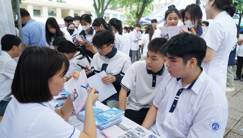 Hôm nay, Bộ Giáo dục và Đào tạo bắt đầu lọc ảo xét tuyển đại học 2025