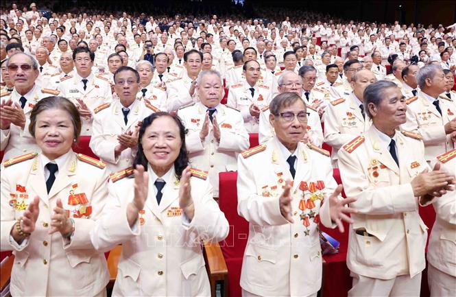 Các đại biểu tham dự buổi lễ. Ảnh: Phạm Kiên/TTXVN