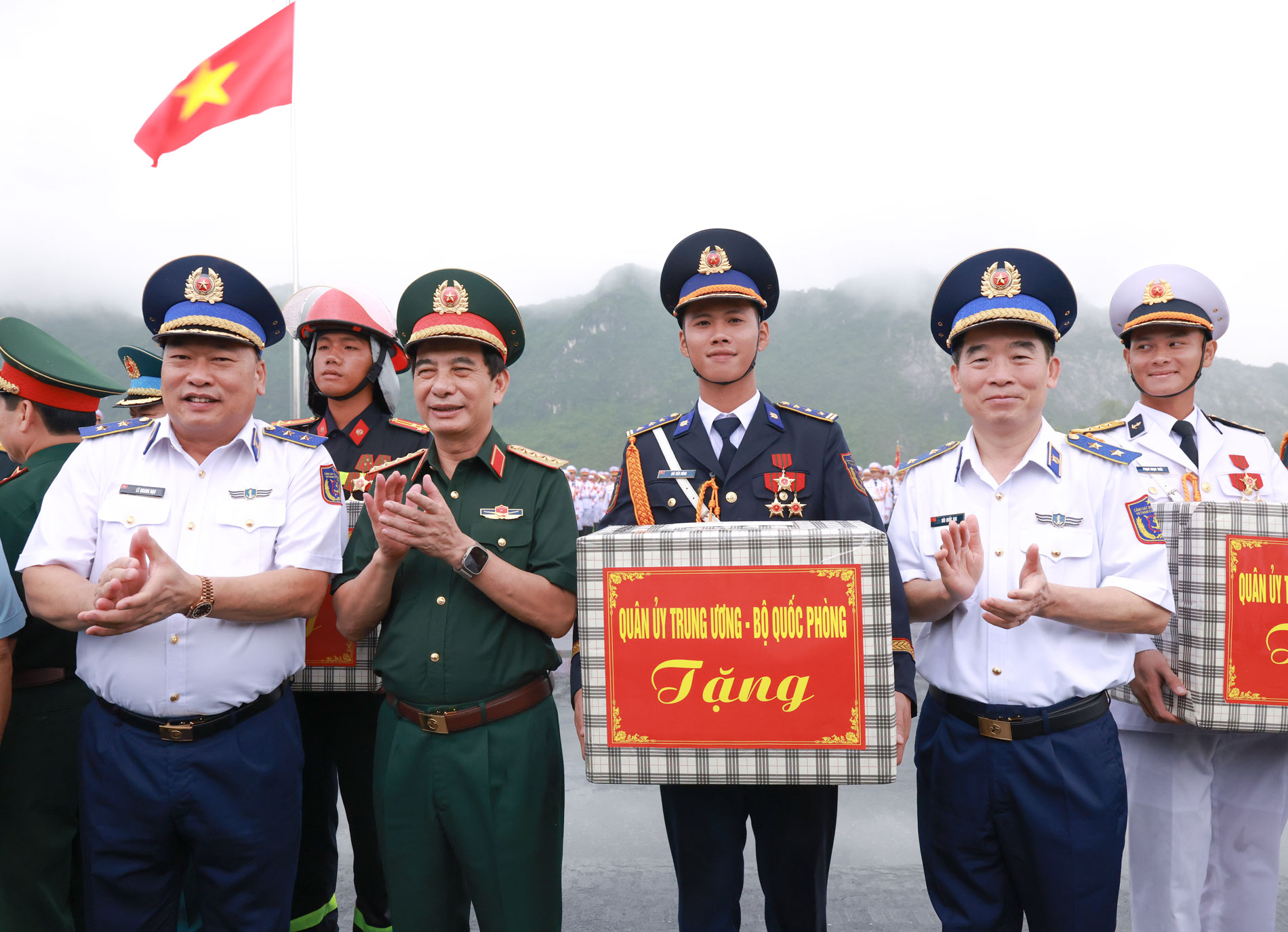 Cảnh sát Biển Việt Nam sẵn sàng cho ngày hội non sông