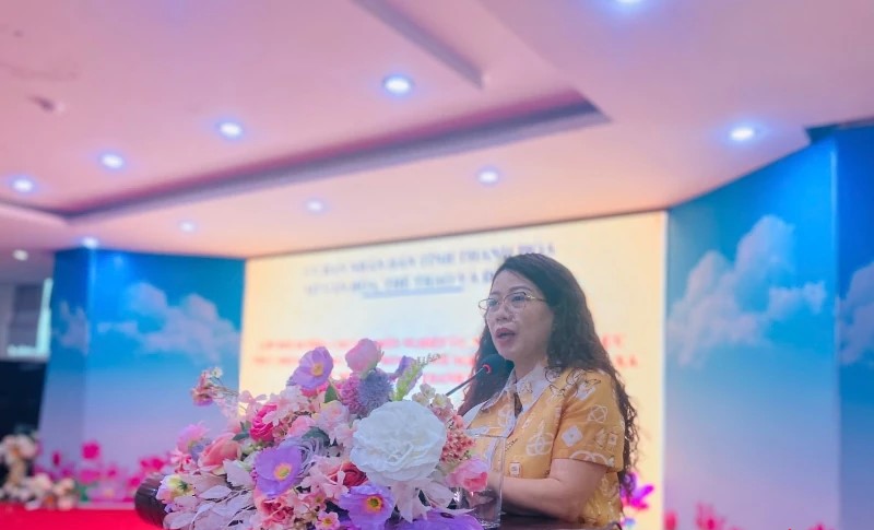 Phó Giám đốc Sở Văn hóa, Thể thao và Du lịch tỉnh Vương Thị Hải Yến phát biểu khai mạc.