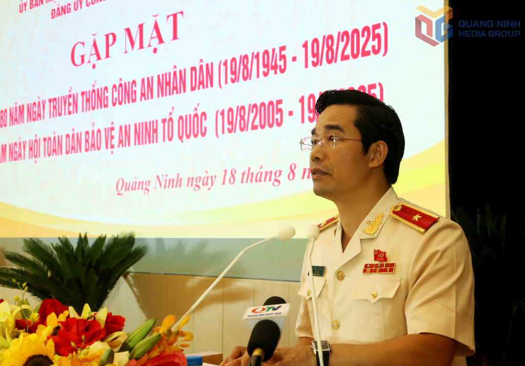 Thiếu tướng Trần Văn Phúc, Ủy viên Ban Thường vụ Tỉnh ủy, Giám đốc Công an tỉnh Quảng Ninh, phát biểu tại chương trình.