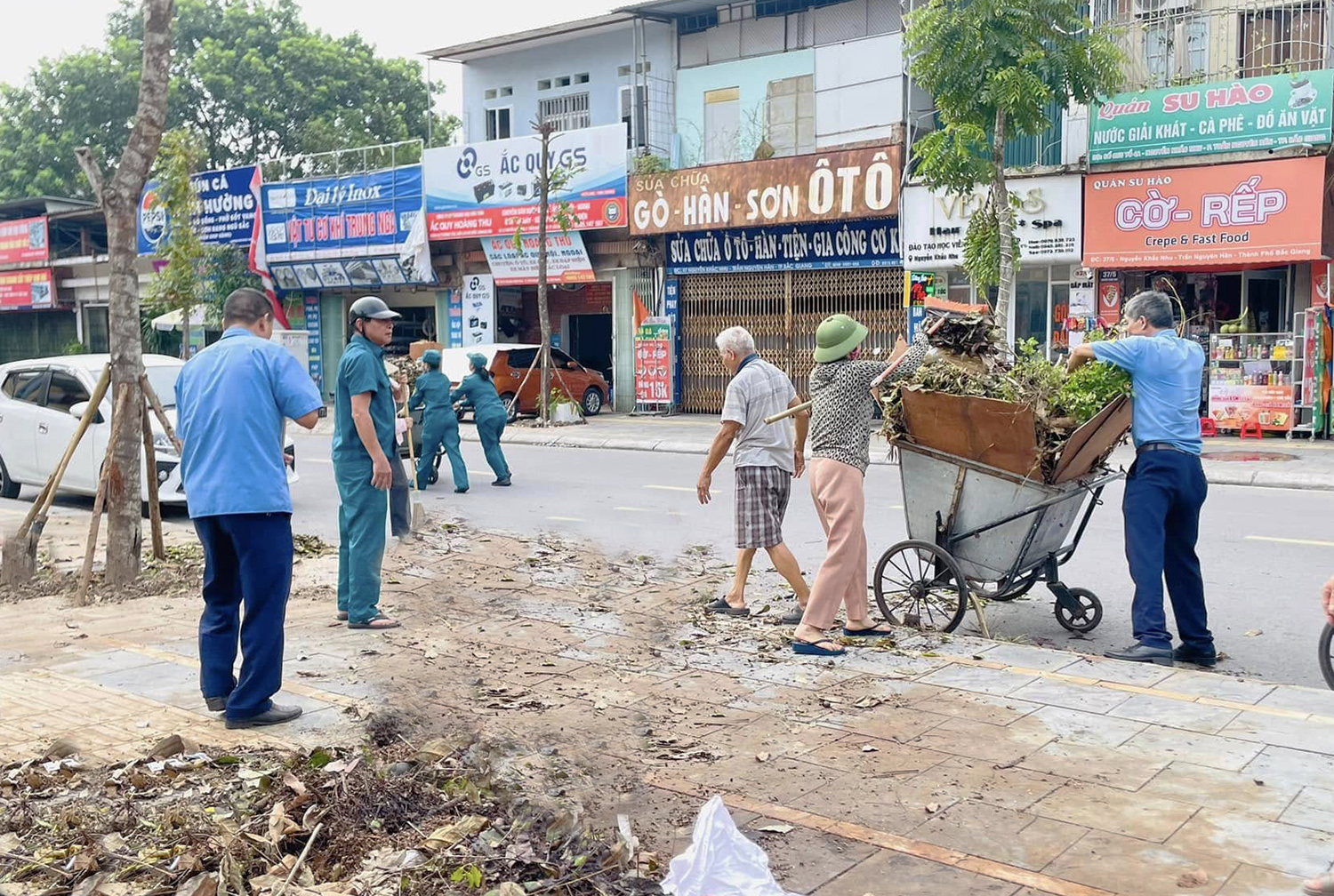 Bắc Ninh đẩy mạnh thu gom rác thải, giữ gìn vệ sinh môi trường hướng tới kỷ niệm 80 năm Quốc khánh 2/9